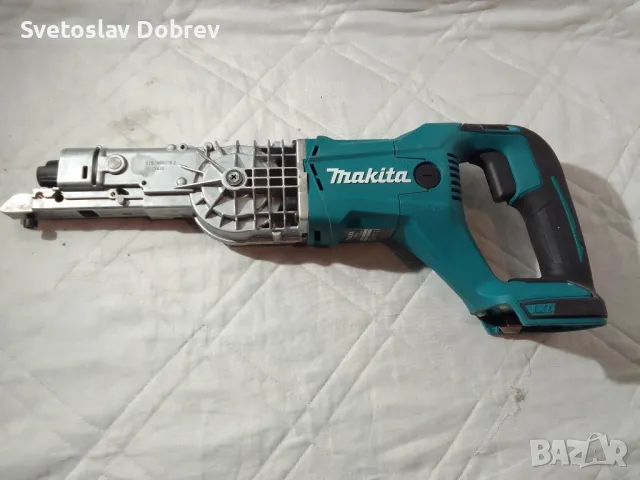 акумулаторен саблен трион Макита, Makita 18v, снимка 2 - Други инструменти - 48695746