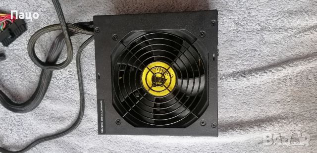 520-Watt/Corsair CMPSU-520HX  HX Professional Series 80 Plus , снимка 3 - Захранвания и кутии - 45350638