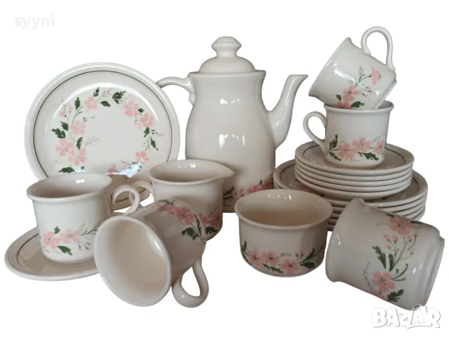 Сервиз за закуска от Biltons England ,,Розови цветя".