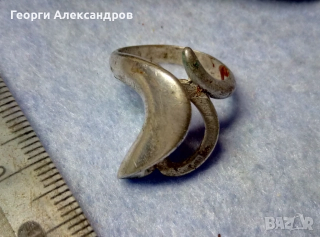 КОЛЕДНА РАЗПРОДАЖБА - Лот СРЕБЪРНИ БИЖУТА 83гр СРЕБРО 925 Пръстен Кръст Обеци Колие Гривна Медальон, снимка 7 - Бижутерийни комплекти - 51692522