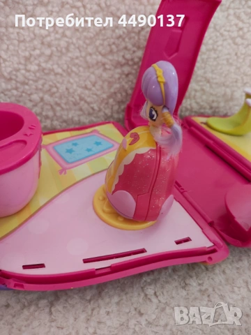 Кукленска къща с допълнително 4 кукли като чанти, снимка 13 - Други - 53847947