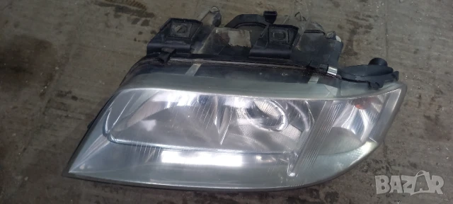 Ляв фар за Audi A6 C5, снимка 3 - Части - 50586378