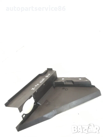 Вътрешна облицовка дясна страна за Mercedes 814 1114 (1991) 6736880608, снимка 3 - Части - 54108540