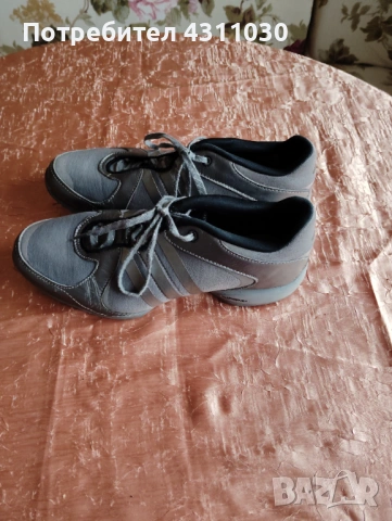 Оригинални маратонки Nike  Adidas 40 2/3 номер, снимка 3 - Маратонки - 53356114