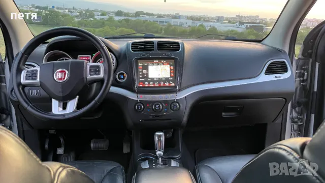 Fiat Freemont 2.0 MultiJet AWD, снимка 5 - Автомобили и джипове - 47535479