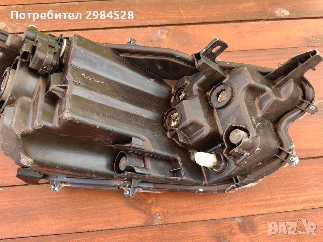 Фар за Toyota Yaris 2020 / Тойота Ярис 2020, снимка 11 - Части - 51002723