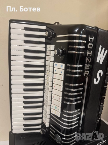 Електрически акордеон Hohner Electravox De Luxe 120 и усилвател  Hohner , снимка 7 - Акордеони - 51475983