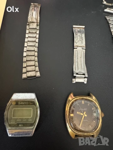 Часовници: Sanyo, Poljot, Disco, Seiko, Levis