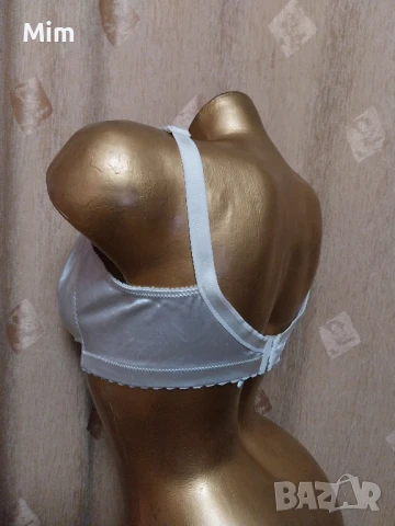  Naturana 95 С Сатенен сутиен екрю без банели, снимка 4 - Бельо - 50856034