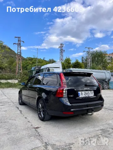 Volvo V50 2.0D , снимка 4 - Автомобили и джипове - 47251649