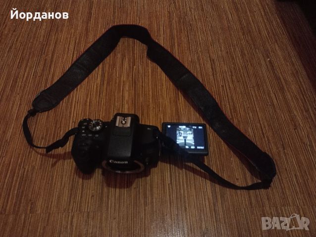 Продавам Канон EOS 750D фотоапарат, снимка 2 - Фотоапарати - 46391546
