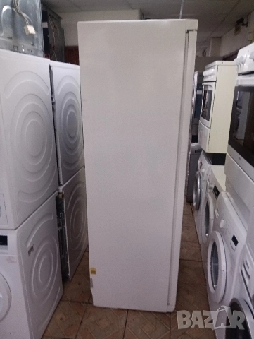 Огромен вертикален фризер с 8 чекмеджета Миеле Miele Made in Germany с две години гаранция!, снимка 6 - Фризери - 52543910