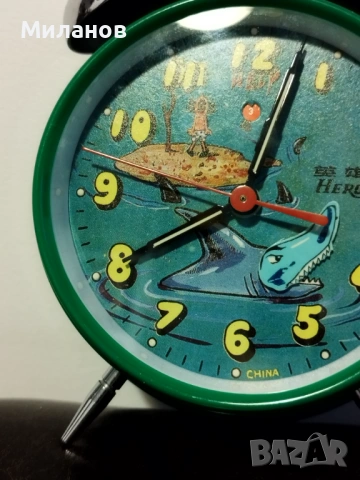 Стар анимиран будилник, настолен часовник, снимка 2 - Антикварни и старинни предмети - 54049244