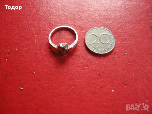 Страхотен сребърен пръстен с камъни 22