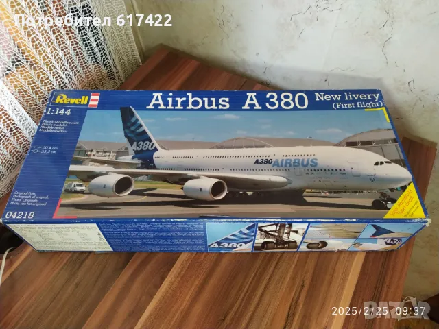 Макет за сглобяване на Airbus A380 New livery First Flight REVELL 1:144, снимка 2 - Колекции - 49266673