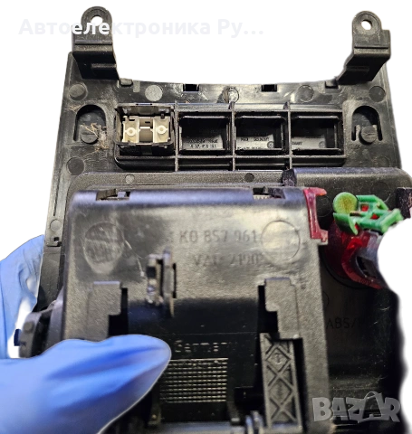 Пепелник, 1K0857961, за VW GOLF V (1K1) 1.6 FSI (2003 - 2009) , снимка 2 - Части - 53564435