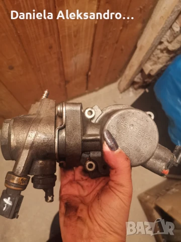 Горивна помпа Audi 3.2 TFSI , снимка 3 - Части - 50819798