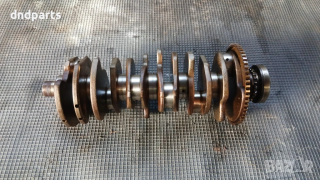 Колянов вал VW Sharan 2.8i 2002г.	