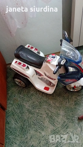 детско моторче и колело