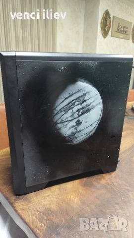 лек гейминг компютър i7 6700 и 1070, снимка 5 - Геймърски - 54079556