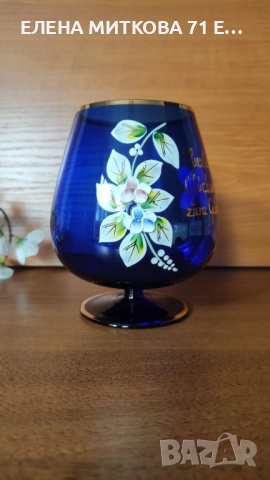 Прекрасна чаша Бохемия или Мурано-ръчно декорирана с 3Д цветя и злато, снимка 9 - Чаши - 52542151