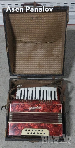 Акордеон Weltmeister 12
Баса, снимка 1