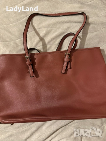 Голяма чанта , снимка 3 - Чанти - 52469468