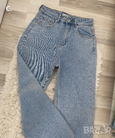 Дамски дънки с камъни