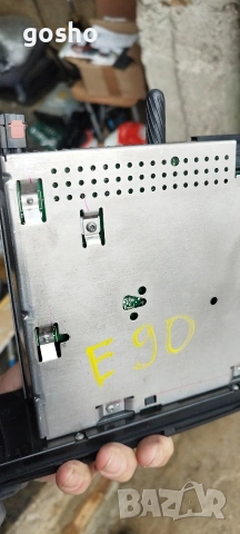 Радио СД BMW E90, снимка 4 - Части - 54037548