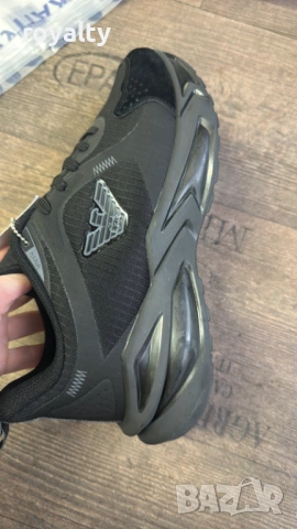 Emporio Armani НА ЕДРО 5 БР Нови Мъжки Маратонки 