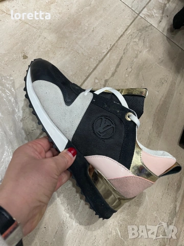 Маратонки Louis Vuitton 