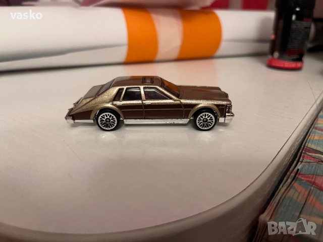 Hotwheels Кадилак, снимка 3 - Колекции - 52794982