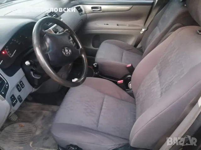 Toyota Avensis verso D4D
Тойота Авенсис Версо Д4Д, снимка 10 - Автомобили и джипове - 49654547