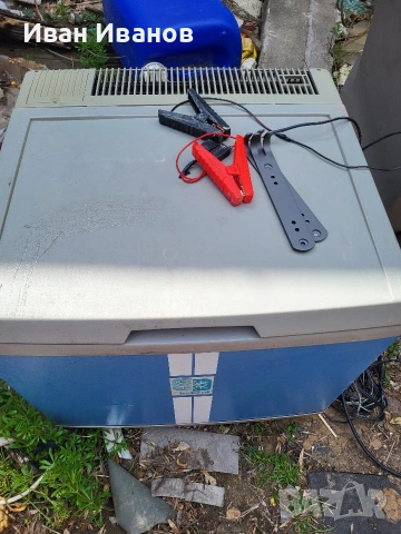 Хладилник,фризер 12в.220в.компресор, снимка 1 - Хладилни чанти - 54157950