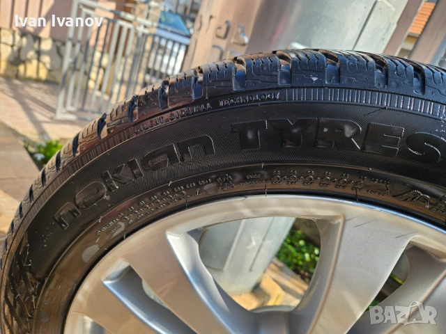 Зимни гуми NOKIAN - 225/55/17, снимка 2 - Гуми и джанти - 53932372