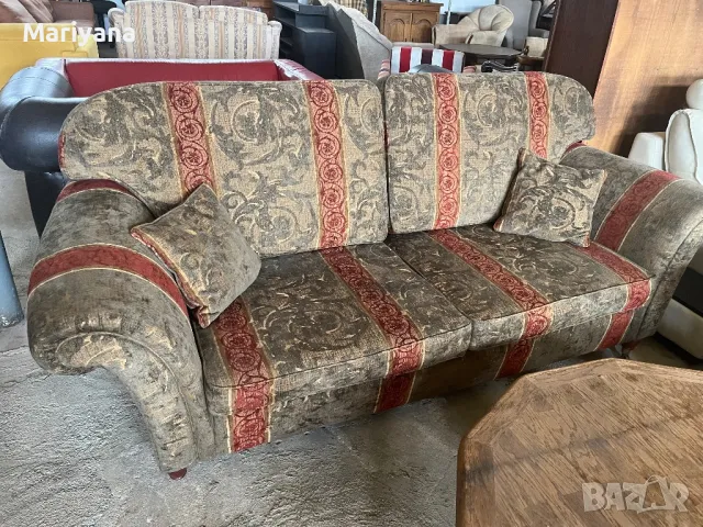 Диван и Футьойл, снимка 2 - Дивани и мека мебел - 50004170