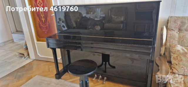 Продавам пиано от Беларус - черно, с германски механизъм, състояние много добро, цена 450 лв., намир, снимка 1