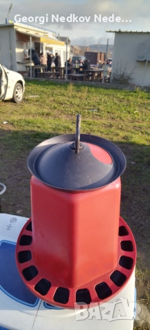 Продавам хранилка 