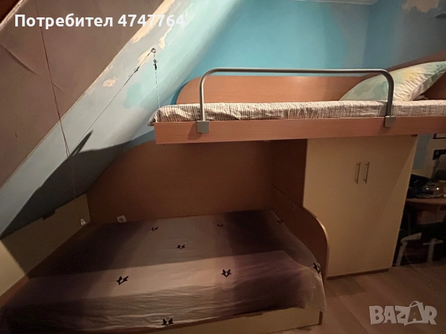 Подарявам комплект две единични легла и един гардероб., снимка 5 - Спални и легла - 53610689