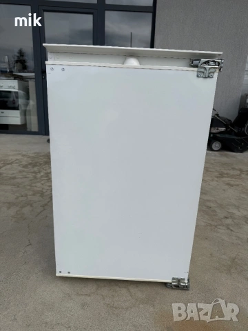 Малък хладилник за вграждане Neff - Bosch , снимка 6 - Хладилници - 53591775