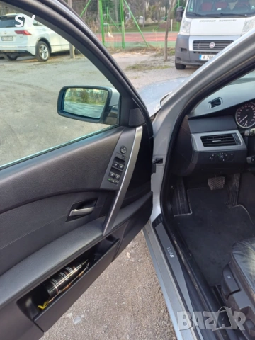BMW 523 2006г., снимка 8 - Автомобили и джипове - 52931816