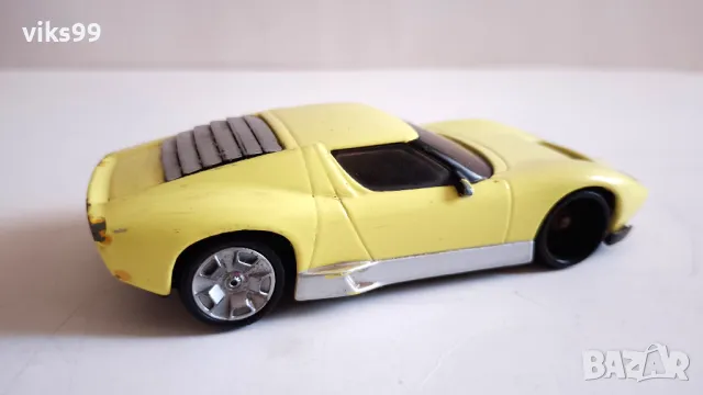 Lamborghini Miura - Mondo Motors 1:43, снимка 4 - Колекции - 47201098