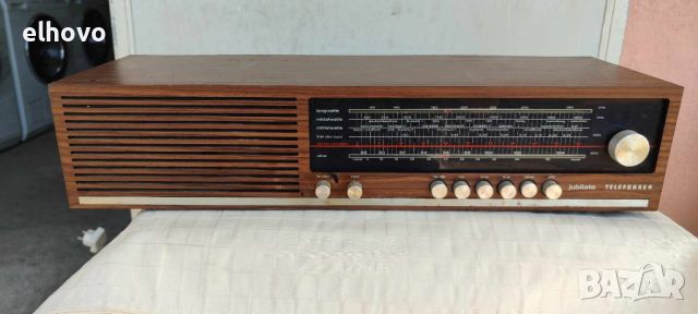 Радио Telefunken jubilate 401, снимка 1 - Радиокасетофони, транзистори - 46287735