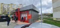 Отдава се под наем помещение, подходящо за аптека или друг вид дейност ж.к Кайсиева Градина, снимка 1