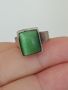 красив сребърен пръстен с естествен зелен камък , снимка 2