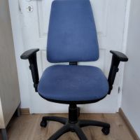 Ергономичен въртящ се стол за бюро , снимка 1 - Столове - 45423541