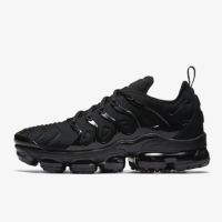 Nike Vapormax Plus ,,Black Edition”, снимка 2 - Други - 45769273