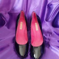 42D Buffalo London Черни лачени обувки с висок ток , снимка 5 - Дамски ежедневни обувки - 45431132