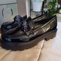  нови дамски черни лоуфъри №39, снимка 1 - Дамски ежедневни обувки - 45359482