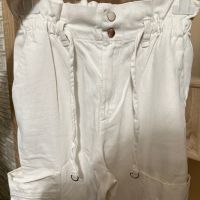 Дамски бял панталон , снимка 2 - Дънки - 45877044